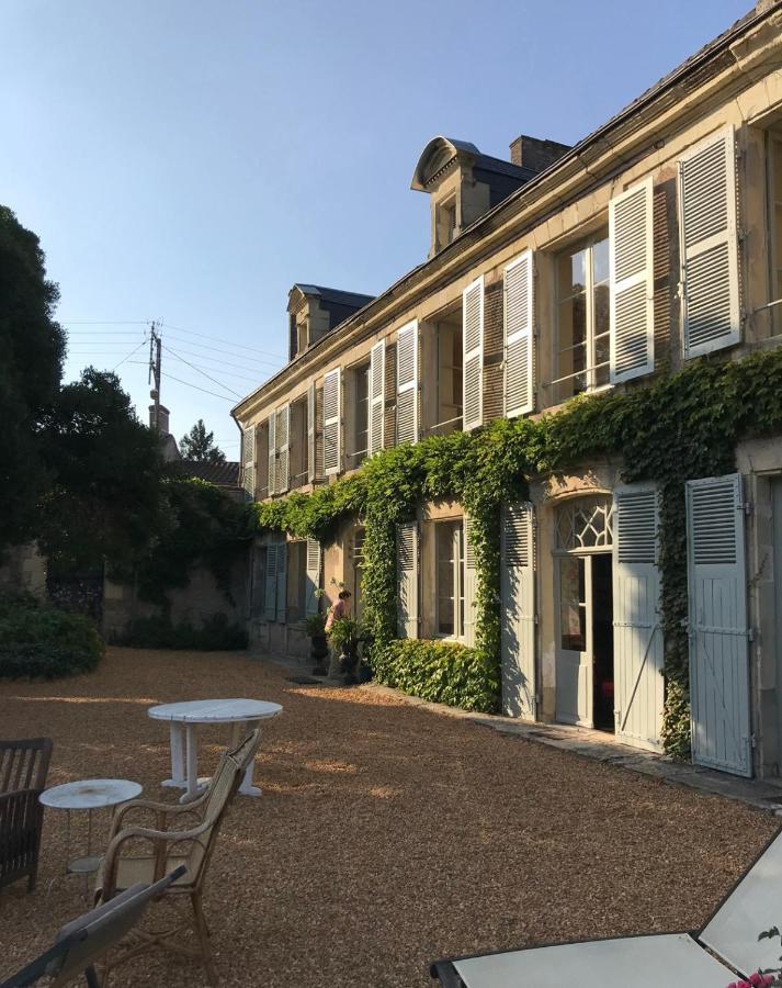 Chambres D'Hotes Le Clos De Bonneval Saint-Jean-de-Thouars Dış mekan fotoğraf